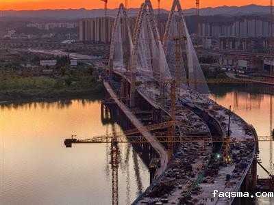 【全面落实效率革命行动】---涪江六桥主跨成功合龙！